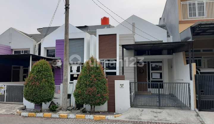 Rumah Nyaman Lingkungan Komplek Perumahan di Regency Melati Mas 2 2
