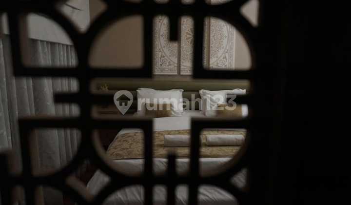 House with Private Pool and 2 Kitchens in Pasar Minggu, South Jakarta 2