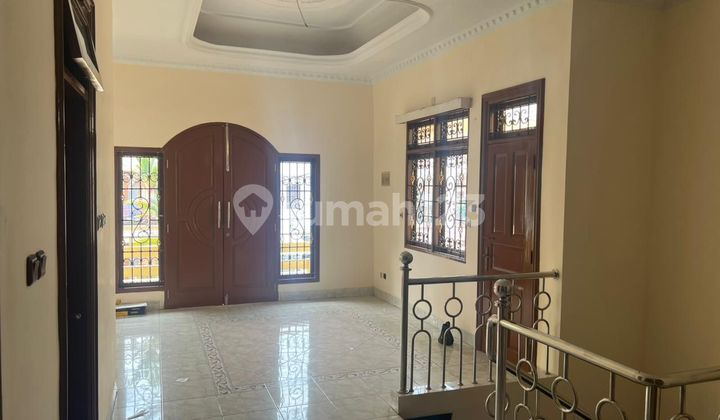 Ready-to-Occupy 3-Bedroom House in Cengkareng, West Jakarta Ready-to-Occupy 3-Bedroom House in Cengkareng, West Jakarta