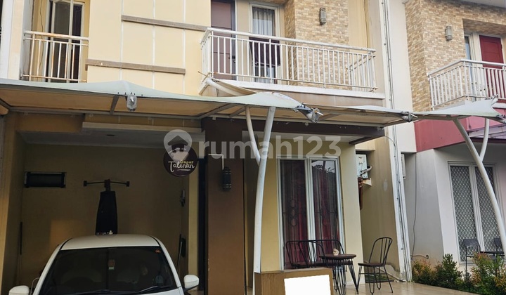 House Already Installed Canopy in Front Semi Furnished in Bintaro