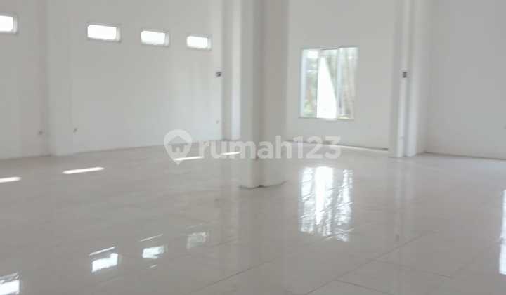 For Rent New Shop Building on Jakarta Bogor Main Road Km28 2