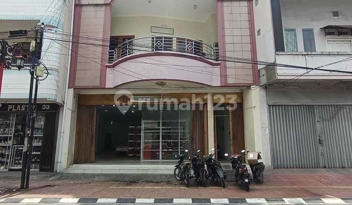 Disewakan Ruko Luas Akses Strategis Dimargahayu Bekasi