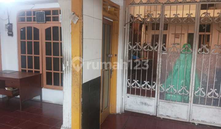 Strategic House for Business and Living 2