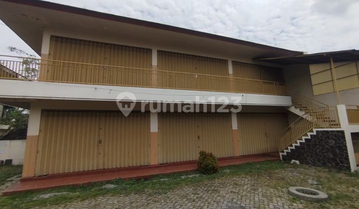 Ruko Strategis dengan Tanah Luas Dekat Sekolah dan Pasar Ruko Strategis dengan Tanah Luas Dekat Sekolah dan Pasar