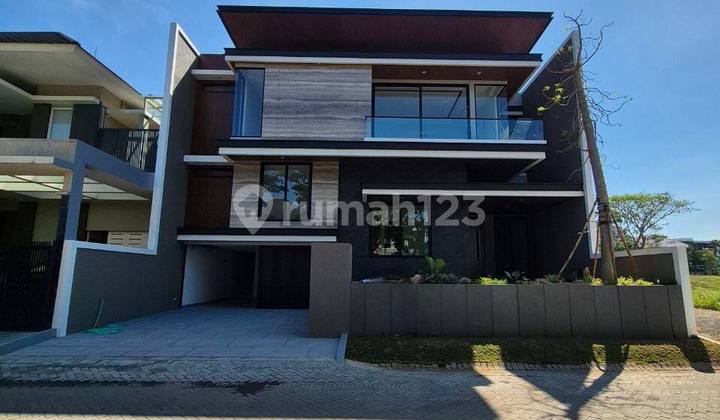 Dijual Rumah Baru Super Mewah Citraland Utama Cluster Newton Hill Surabaya