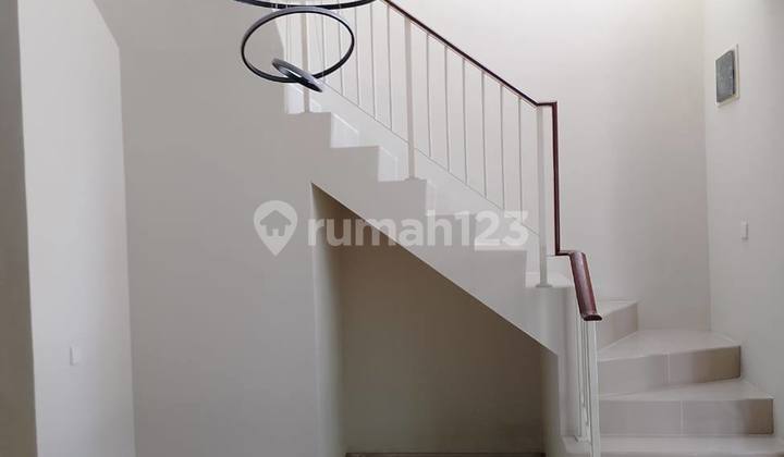 Selling House Northwest Lake 2 Units Side by Side 2