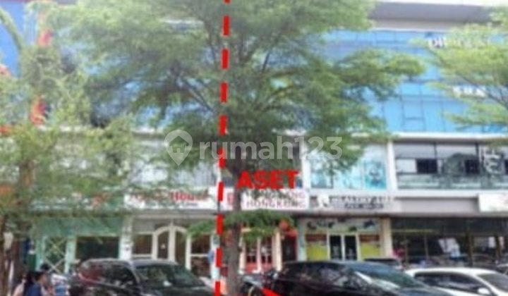 Auctioned Shophouse for Sale in Pantai Indah Kapuk Complex 2