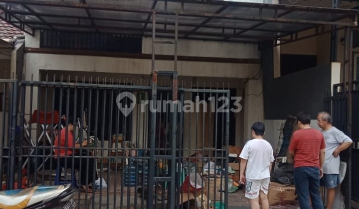 Rumah, SHM, di Kelapa Gading, 1