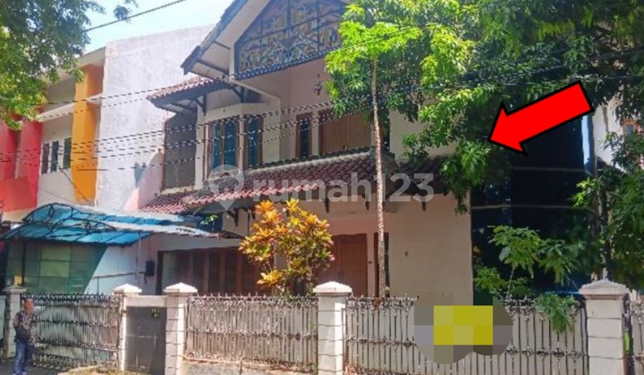 House, 2 Floors, SHM, in Kelapa Gading 1
