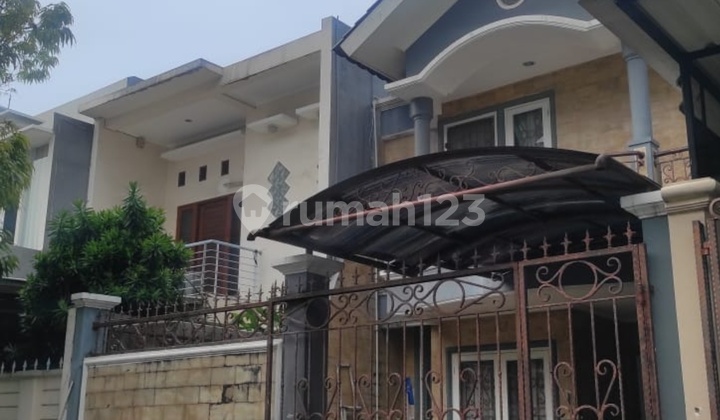2-Storey House in Grisenda Bagus Complex in Penjaringan with SHM 2