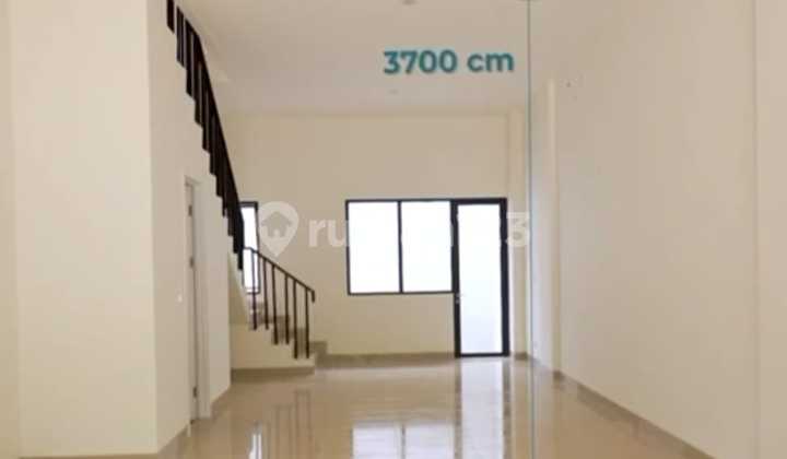 Near Toll Access, Shophouse, 3 Floors, in Citra Garden Bintaro
