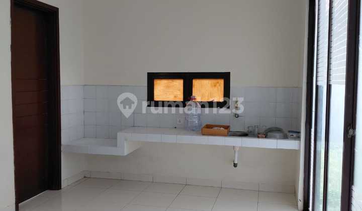 Siap Huni, Rumah, 2 Lantai, di Avani, Nittaya. Siap Huni, Rumah, 2 Lantai, di Avani, Nittaya.