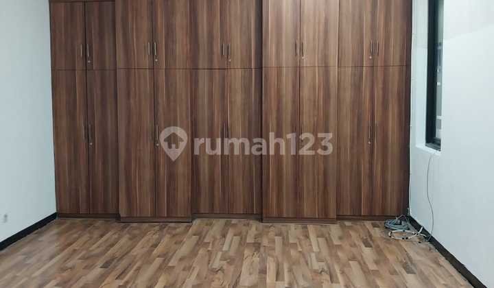 Siap Huni, Rumah, 2 Lantai, di Cilandak 2