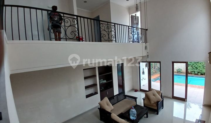 House, 2 Floors, Freehold Title, in Kemang