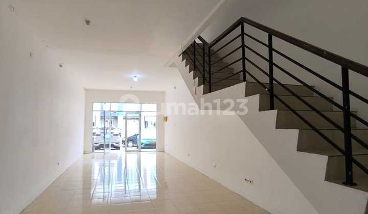 Ready to Occupy, Shop House, 3 Floors, in Neo Arcade