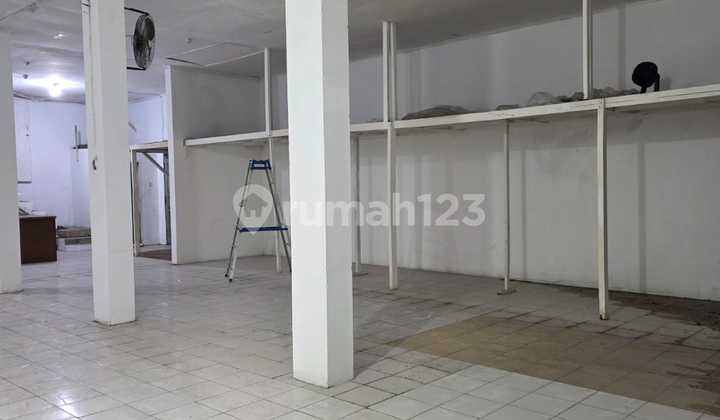 Ready to Occupy, Row of Shops, 2 Floors, in Karawaci 2