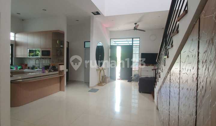 Ready to Occupancy, House, 3 Floors, in Gading Serpong