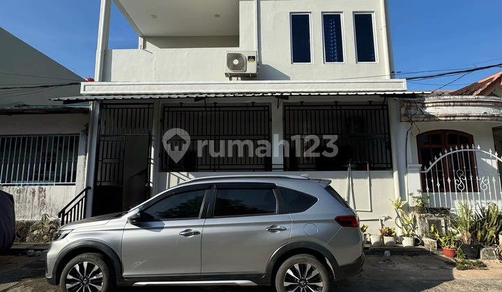 Flood-Free, House, 2 Floors, SHM, Eligible for Mortgage, Marchelia Batam Center Ready to Occupy