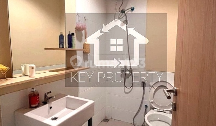 Dekat Akses Tol di Jual Rumah 2 Lantai Minimalis di Legenda Wisata Cibubur