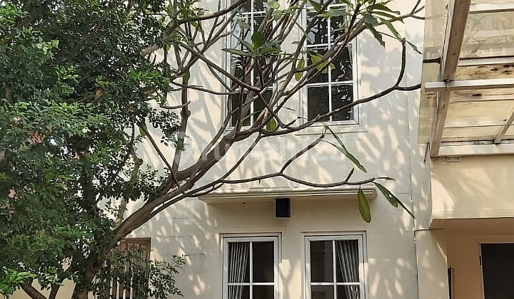 Bebas Banjir Kost2an di Jual di Cilandak Jakarta Selatan Dekat Exit Tol