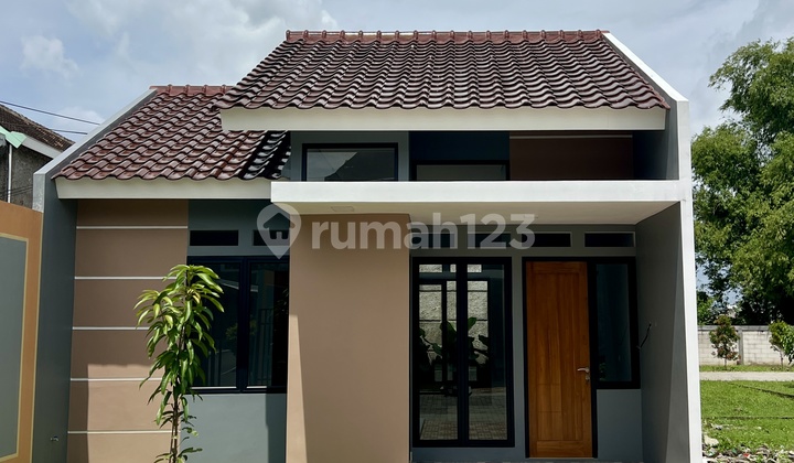 Hunian Eksklusif di Jaten Karanganyar - Aman, Tenang, Nyaman