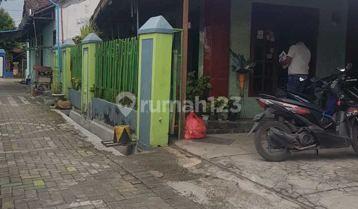 Di Jual Rumah,Di Kel. : Sambirejo Kec. : Jiwan Kab : Madiun