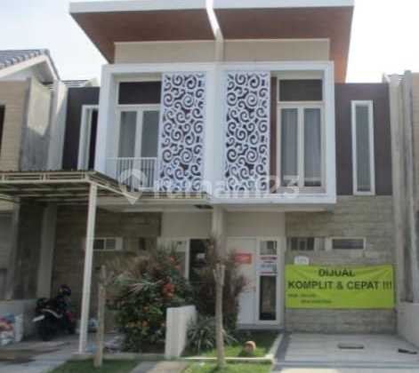 House for Sale, in Menganti Village, Gresik. 2