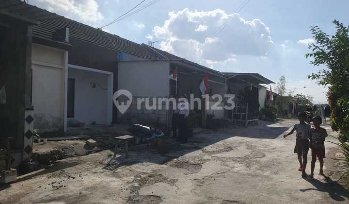 Di Jual Rumah, di Perum Griya Hasanah Munggut Blok B-17 Kelurahan Munggut Wungu Madiun 2