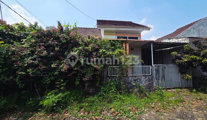 For Sale House, In Tanjung Lamongan Village