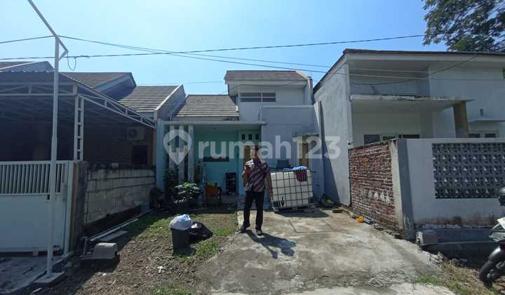 Di Jual Rumah,Di Perum Green Prambangan Residence Blok E9/43 Kelurahan Prambangan Kebomas Gresik