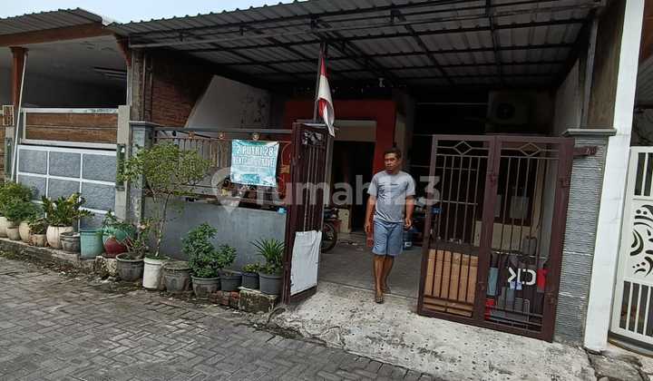 Di Jual Rumah,Di Perum Griya Asri Menganti Blok A No 17 Hulaan Menganti Gresik Di Jual Rumah,Di Perum Griya Asri Menganti Blok A No 17 Hulaan Menganti Gresik
