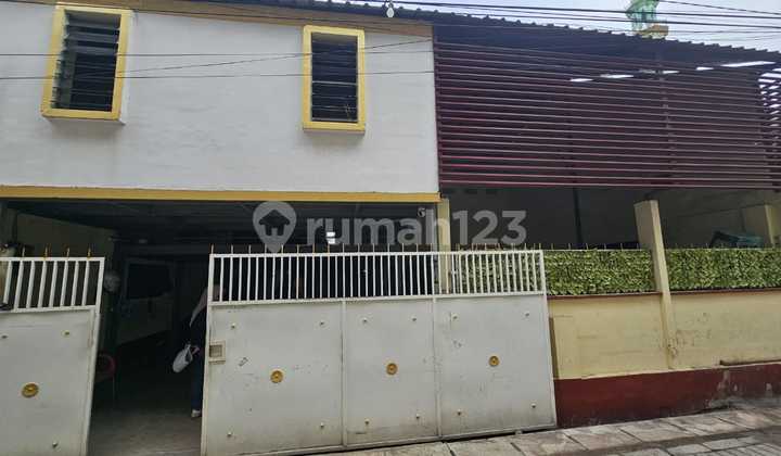 For Sale House, On: Karangrejo Sawah 5 Sub-district: Wonokromo District: Wonokromo Regency: Surabaya