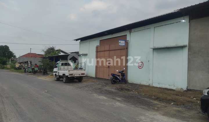 For Sale House, In Tambakrigadung Village, Tikung, Lamongan.