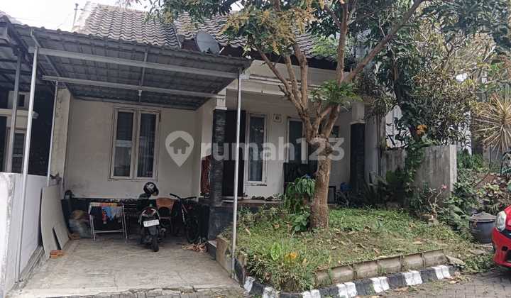 Di Jual Rumah, di Perum Rivera Residence Blok V1 No 10 Kelurahan Pandanwangi Blimbing Malang