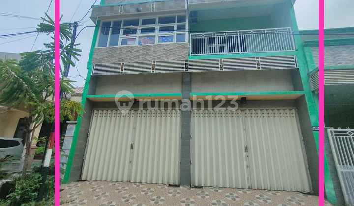 For Sale Shop House, In Kembangan Village Kebomas Gresik