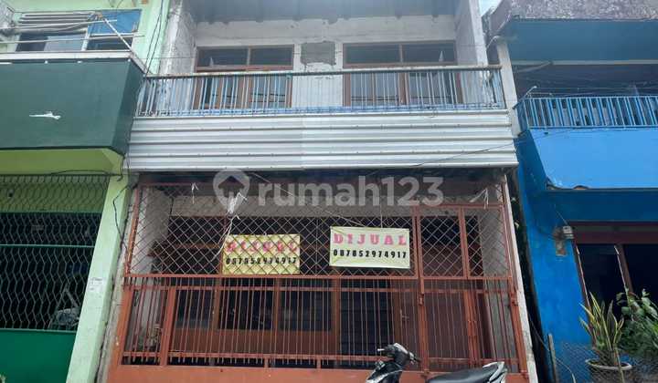 Di Jual Rumah,Di Kel. : Nyamplumgan Kec. : Pabean Cantian Kab : Surabaya