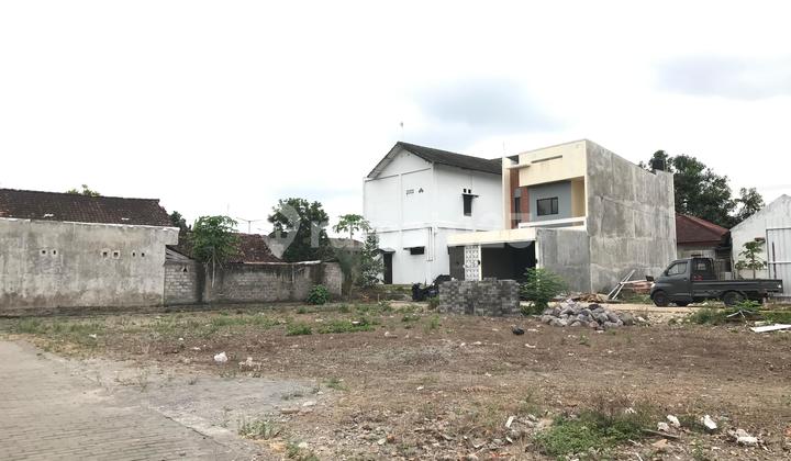 Strategic Yogyakarta Land Close to Adisucipto Airport