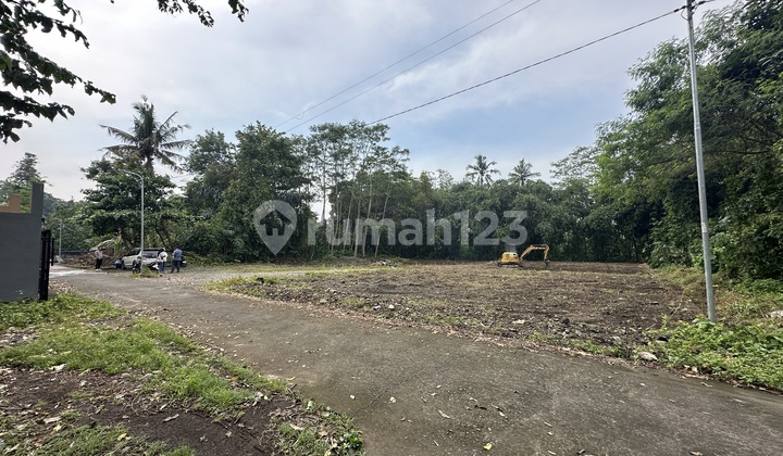 Yogyakarta Land with SHM Certificate, 15 Minutes to Jombor Terminal