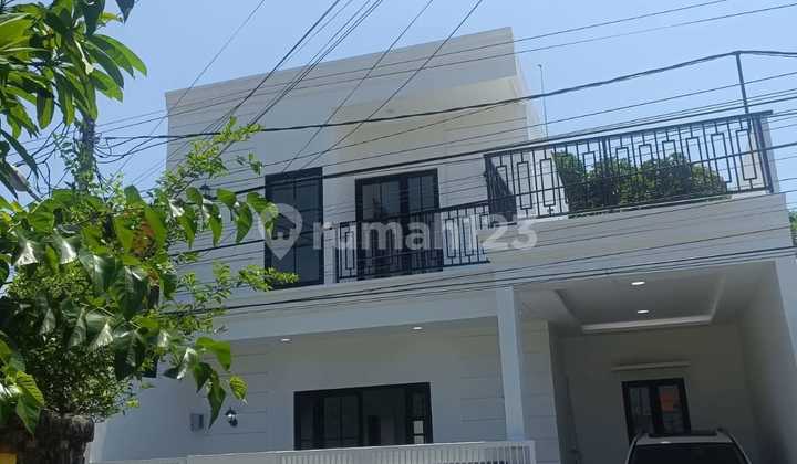Onsale Rumah Brand New 2 Lantai di Lengkapi One Gate System Berlokasi di Jl. Pendidikan, Sidakarya, Denpasar Selatan, Bali. Lingkungan Nyaman, Aman, Tenang, & Bebas Banjir. Onsale Rumah Brand New 2 Lantai di Lengkapi One Gate System Berlokasi di Jl. Pendidikan, Sidakarya, Denpasar Selatan, Bali. Lingkungan Nyaman, Aman, Tenang, & Bebas Banjir.