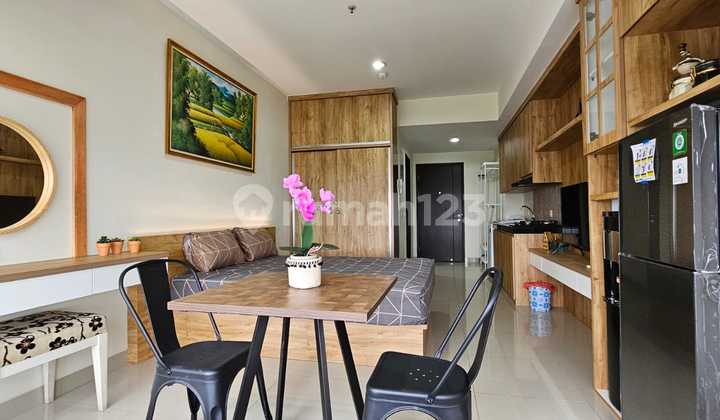 For Sale Fully Furnished Apartment in Orange County