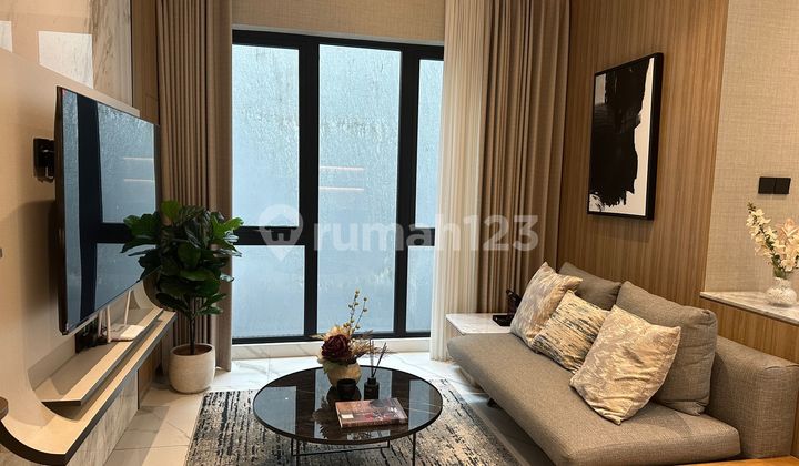 Miliki Rumah Mewah Baru 3 Lantai Dekat Akses Tol Fasilitas Lengkap