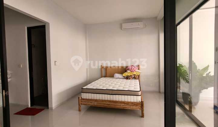 2-Story House Near GWK 2-Story House Near GWK