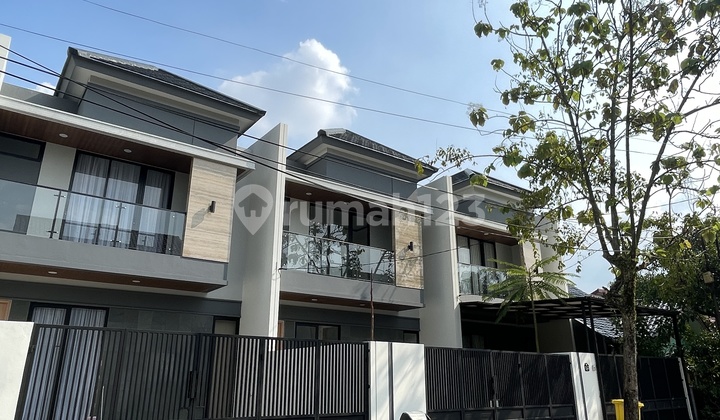 Siap Huni Tinggal Pindah 2 Lantai Dekat Pintu Toll Limo Siap Huni Tinggal Pindah 2 Lantai Dekat Pintu Toll Limo