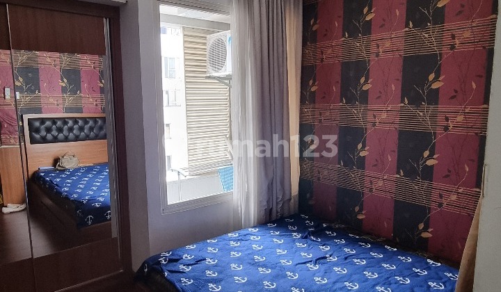 Disewakan Apartemen Nifarro Park, Furnished Tinggal Pindah Murah Disewakan Apartemen Nifarro Park, Furnished Tinggal Pindah Murah