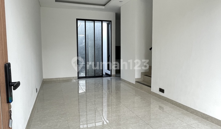 Siap Huni Dekat Stasiun MRT Fatmawati Jakarta Selatan 2