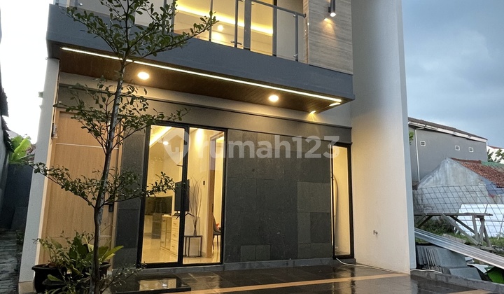 Hunian 2 Lantai Ready Stock Dekat Jakarta Selatan Hunian 2 Lantai Ready Stock Dekat Jakarta Selatan