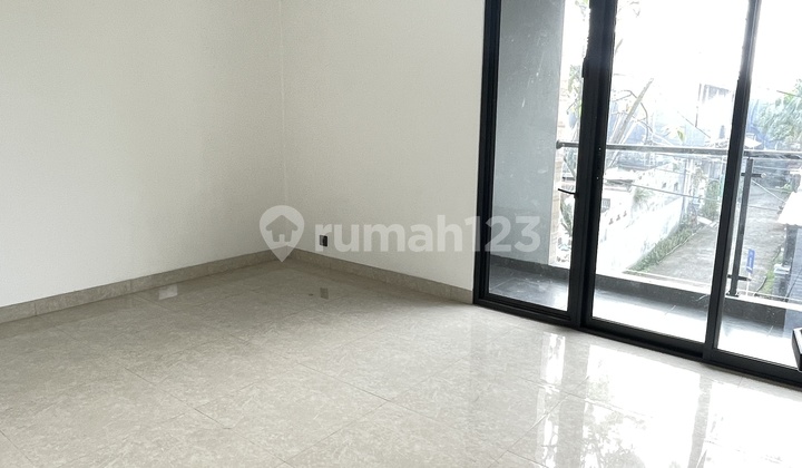 Dekat Pintu Toll Sawangan 2 Lantai Siap Huni 2