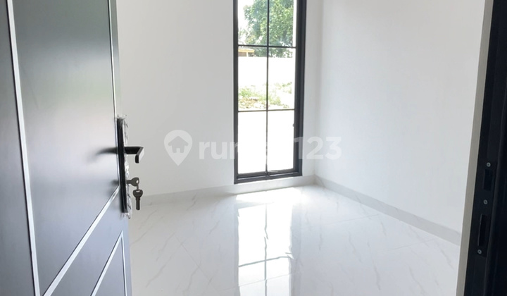 Dekat Stasiun LRT Jatimulya Siap Huni 1 Lantai 2