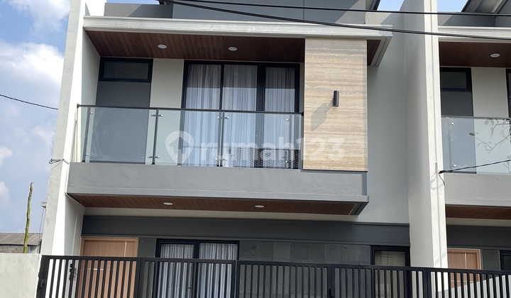 Siap Huni Dekat Stasiun MRT Fatmawati Jakarta Selatan Siap Huni Dekat Stasiun MRT Fatmawati Jakarta Selatan