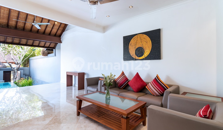 3 BR Villa di Komplek Tenang dan Eksklusif Jimbaran 2